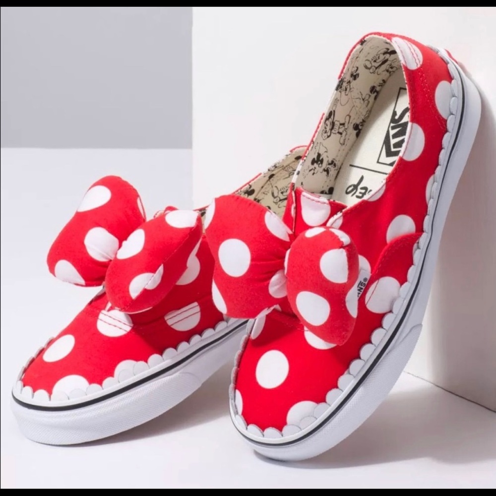 Disney Minnie Mouse vans
